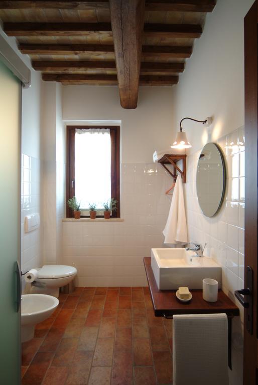 Ripa Agriturismo Casale Le Selvette חדר תמונה