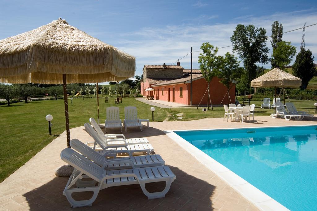 Ripa Agriturismo Casale Le Selvette מראה חיצוני תמונה