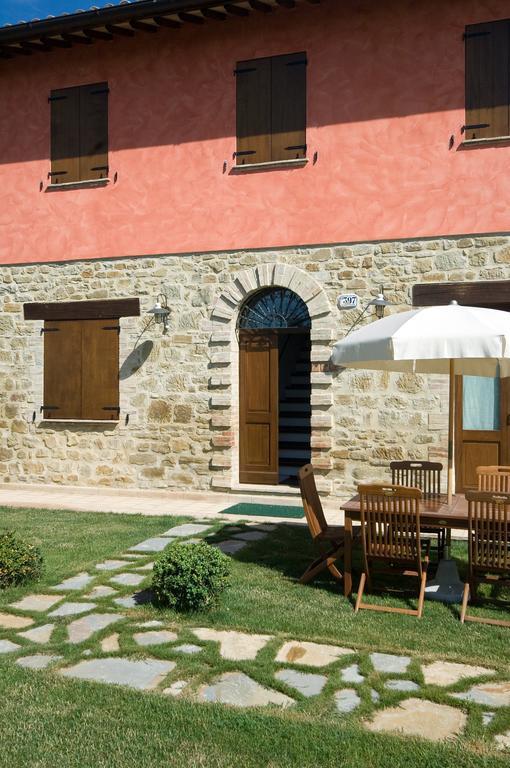 Ripa Agriturismo Casale Le Selvette מראה חיצוני תמונה
