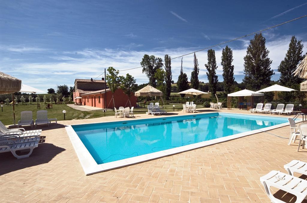 Ripa Agriturismo Casale Le Selvette מראה חיצוני תמונה
